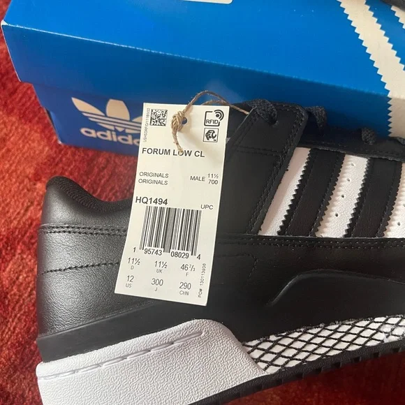 Adidas Men’s Forum Low CL “Core Black/White” Leather Shoes - Picture 13 of 14